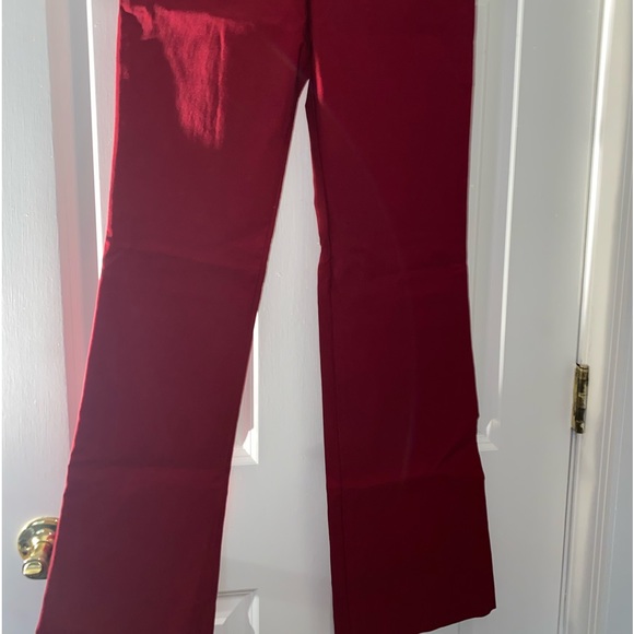 A. Byer 2 piece womens suit. Pre-owned great condition. A must see! - Picture 13 of 13